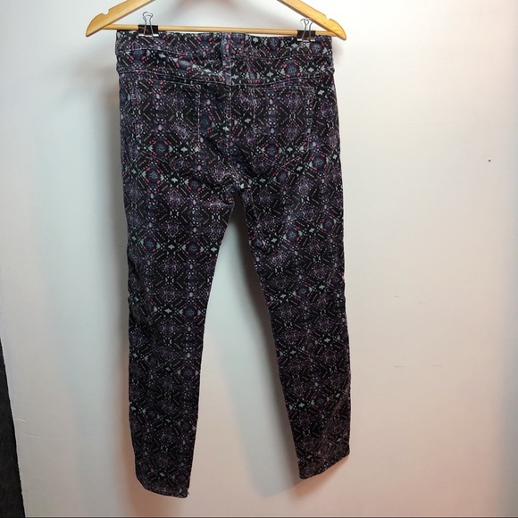 Free people velvet skinny jean. - Picture 2 of 5